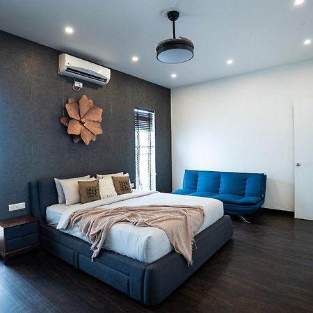 Magnolia - Luxury 3Br Private Pool Villa By Jade バンガロール エクステリア 写真