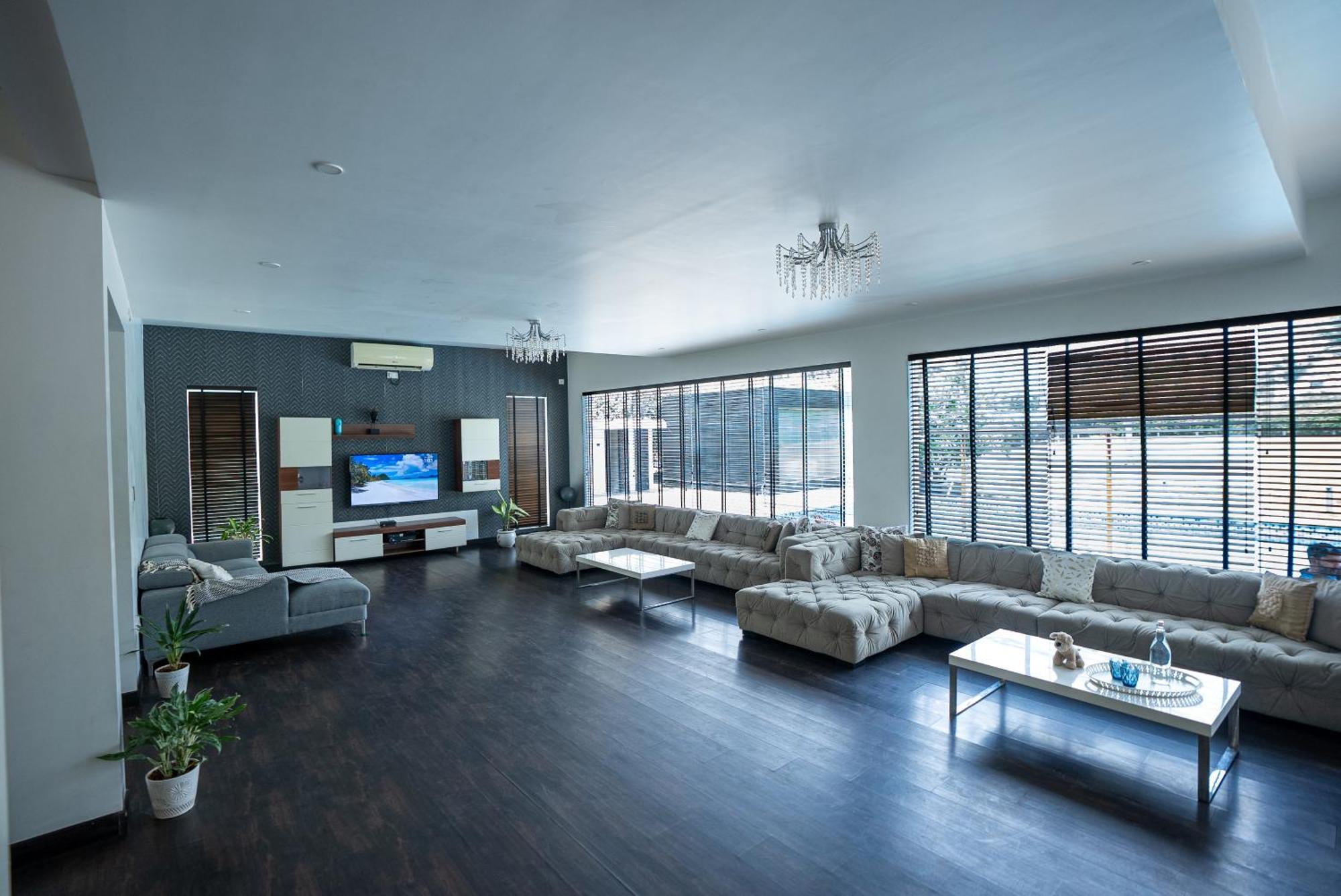 Magnolia - Luxury 3Br Private Pool Villa By Jade バンガロール エクステリア 写真
